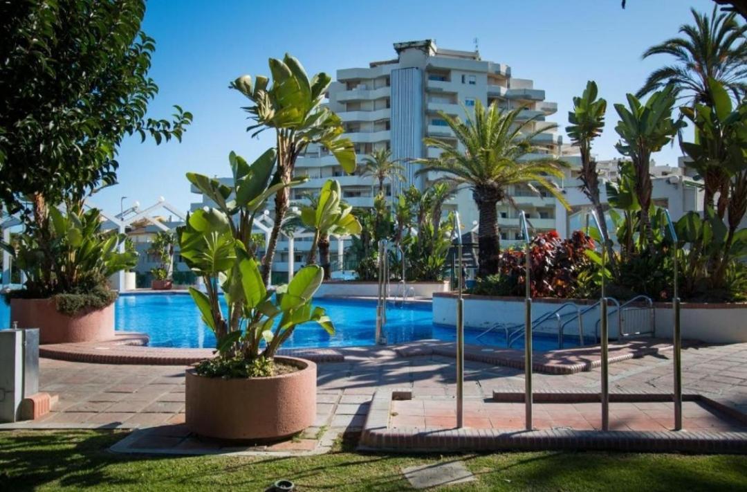 Benalbeach Estudio Premium Benalmadena Exterior photo